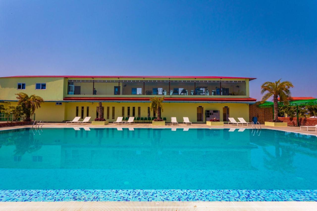 Lumbini Green Resort Bhagwanpur Екстер'єр фото