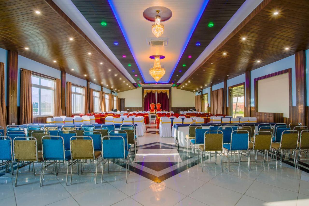 Lumbini Green Resort Bhagwanpur Екстер'єр фото