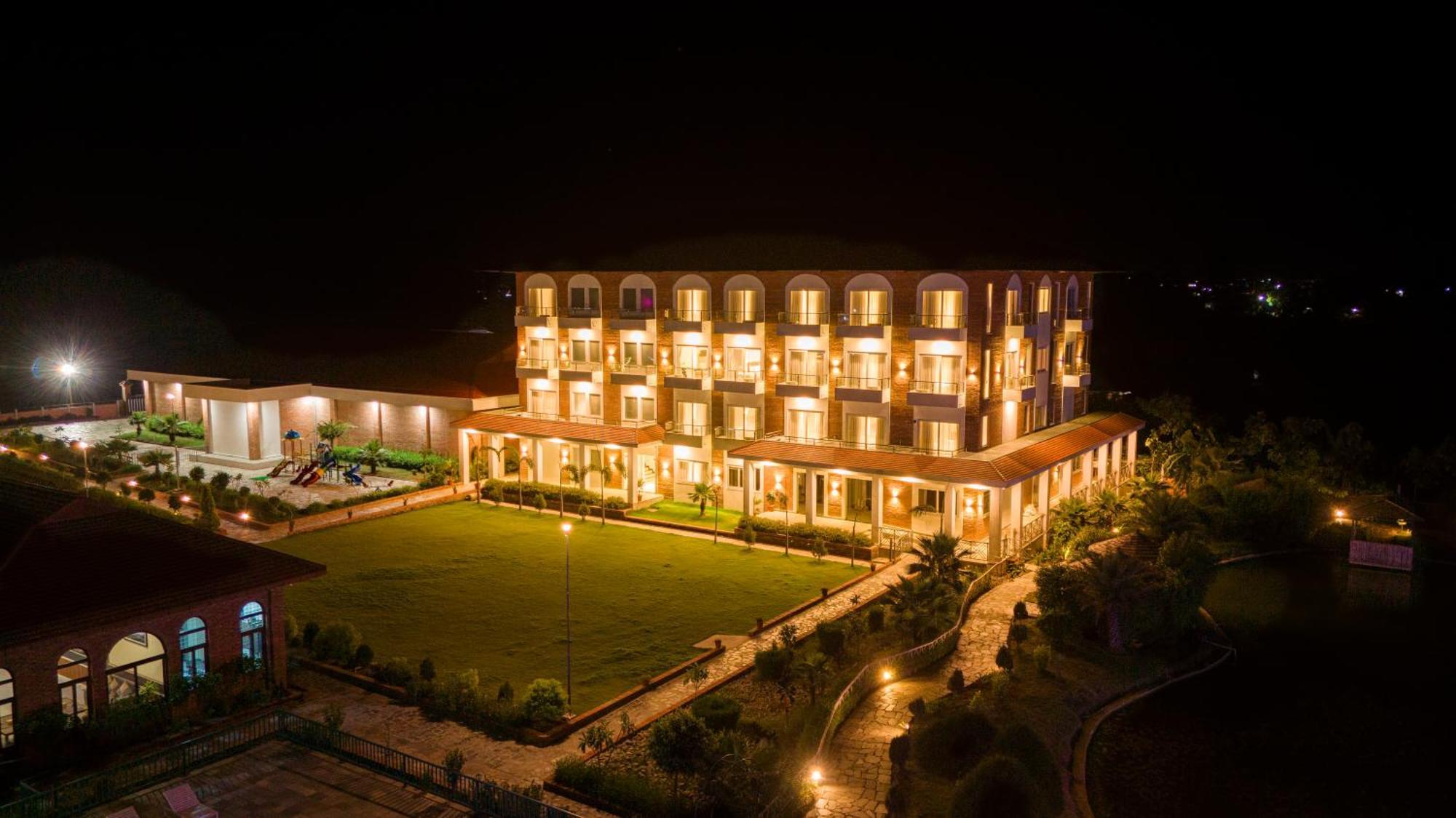 Lumbini Green Resort Bhagwanpur Екстер'єр фото